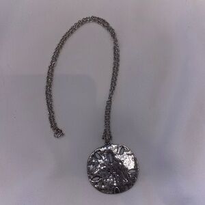 Retired James Avery rare 925 Sterling Silver Necklace